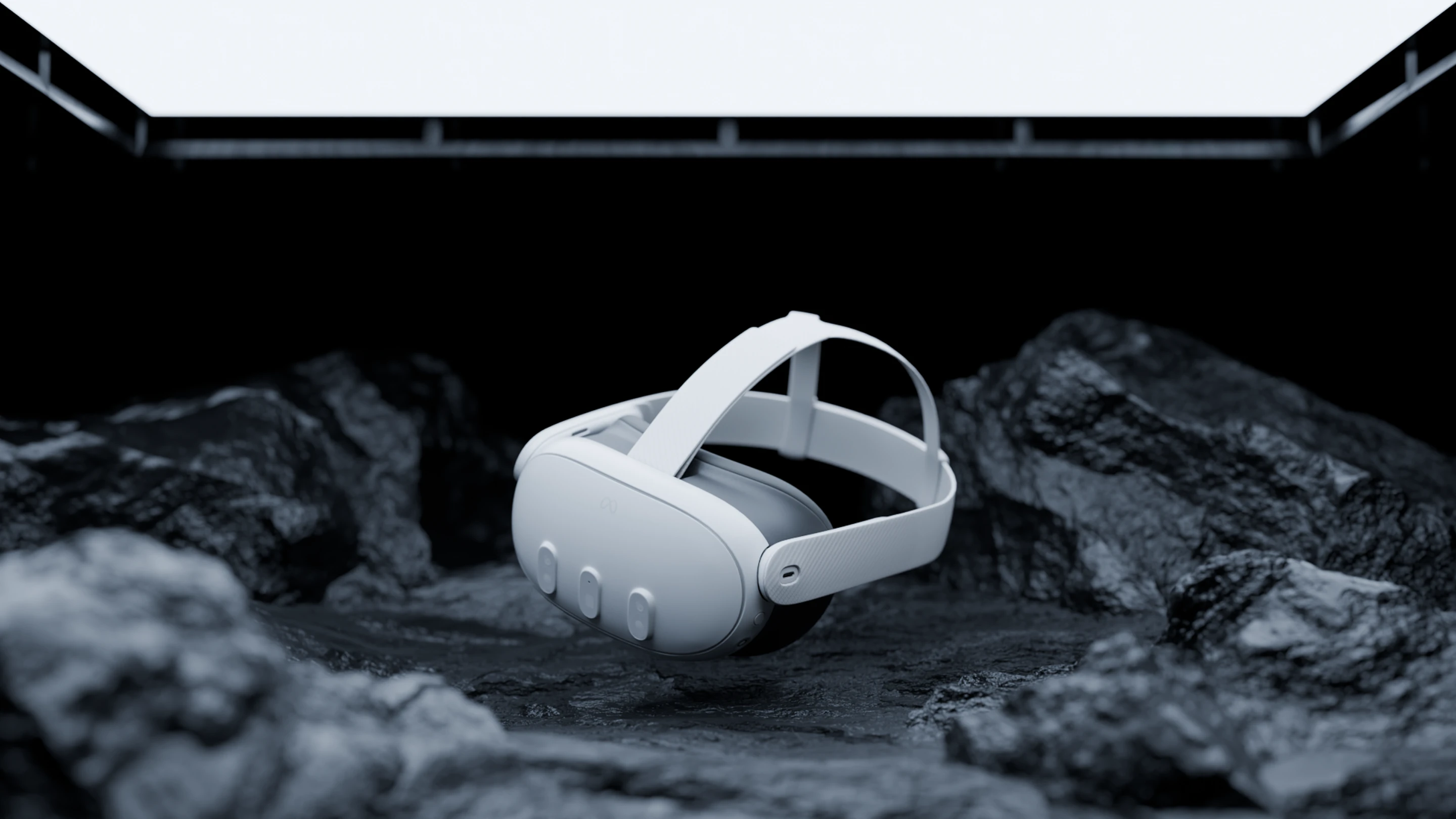 toe hero mobile mock